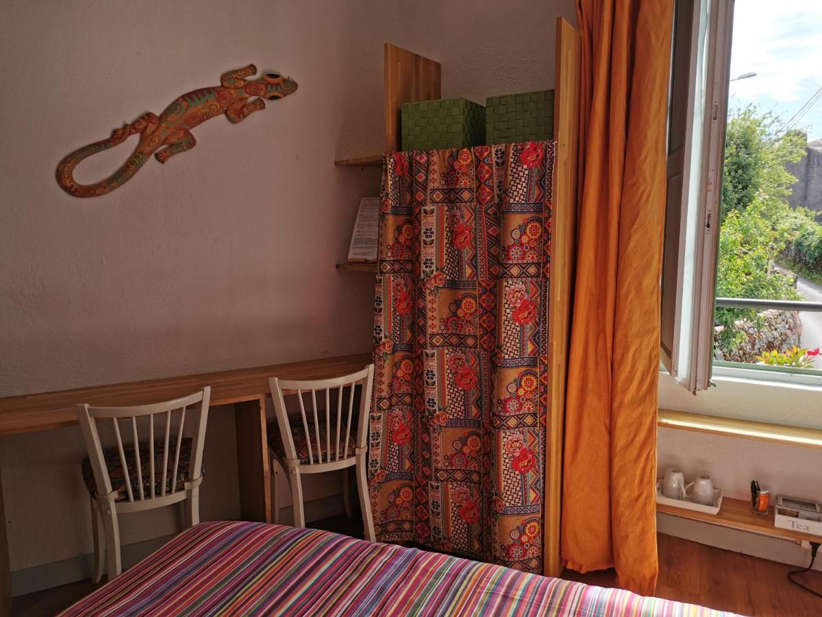 Bed and Breakfast Logis Des Douves Tiffauges Exterior foto